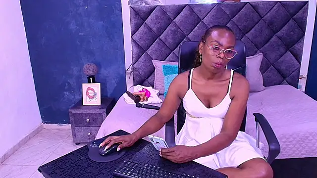 ebony  jheim online show from February 27, 2026, 12:49 pm