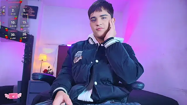 Lucass love online show from December 20, 2025, 1:29 pm