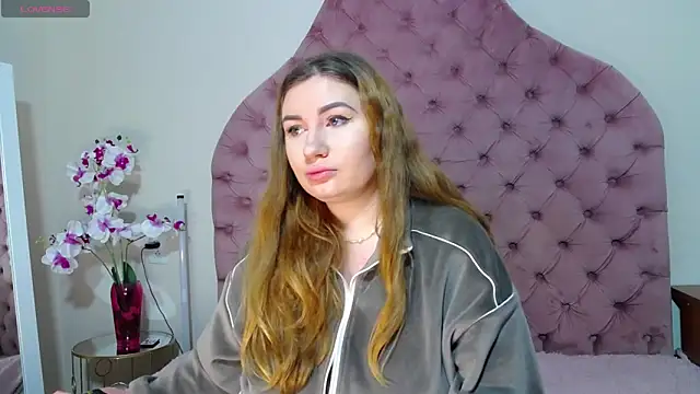  Agata  online show from February 8, 2026, 8:18 am