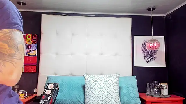 VinzenzRizzo online show from January 14, 2026, 9:31 pm