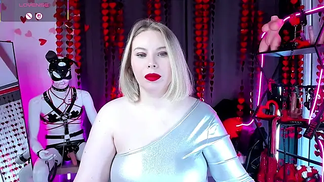 Anna Maxwell online show from February 11, 2026, 2:27 am