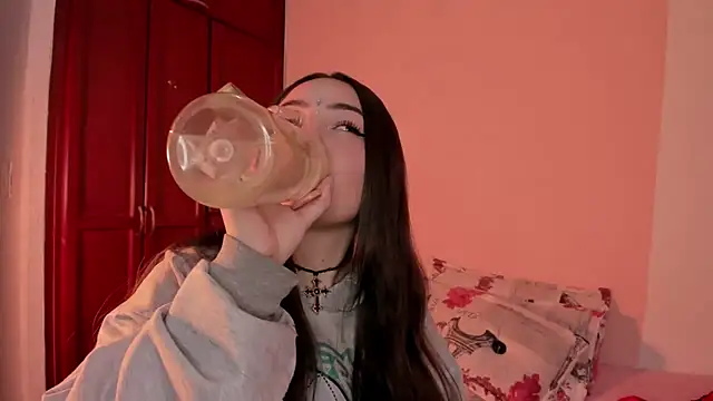 Snapshot of Pariss_Gold chatting on September 27, 2025, 5:45 am Pariss Gold online show from September 27, 2025, 5:45 am