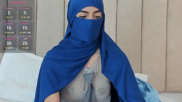  Zahiira  online show from March 5, 2026, 12:23 pm