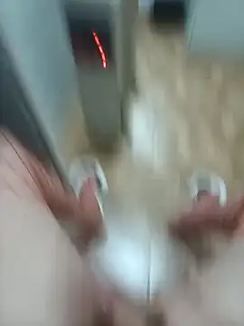 lolitaportugal23 online show from March 27, 2026, 12:16 am