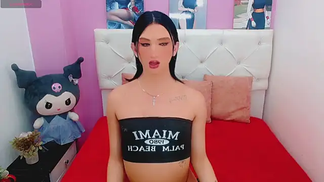  canndy  online show from February 5, 2026, 8:13 pm