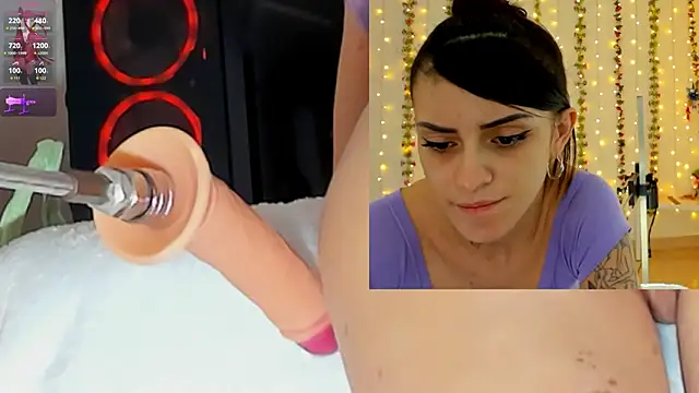 Kitty  Rose   online show from October 24, 2025, 10:22 am