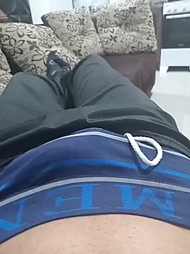 Alejandro260785 online show from May 31, 2026, 8:32 pm