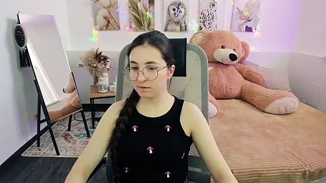 VirtuallVoyant online show from February 24, 2026, 7:17 am