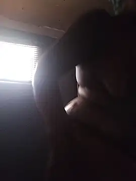 Snapshot of curvyyyyBabe chatting on February 1, 2026, 10:25 am curvyyyyBabe online show from February 1, 2026, 10:25 am