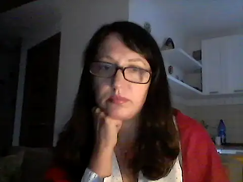 Snapshot of Elena48324 chatting on October 11, 2025, 12:26 pm Elena48324 online show from October 11, 2025, 12:26 pm
