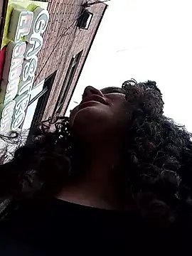 Yaya watson online show from October 14, 2025, 8:31 pm