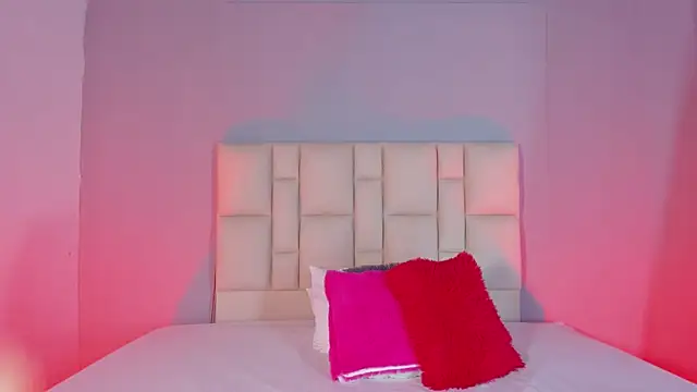 Zafiro  Brown online show from January 13, 2026, 11:59 am