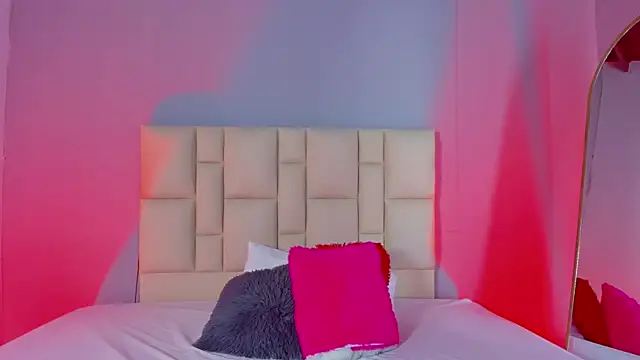 Zafiro  Brown online show from January 15, 2026, 12:10 pm