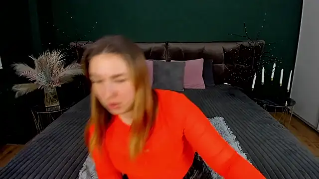 Sofii darling online show from February 10, 2026, 5:39 pm