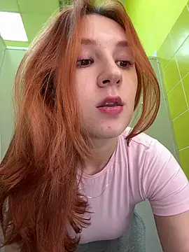 Snapshot of katexxxx chatting on March 1, 2026, 7:38 pm katexxxx online show from March 1, 2026, 7:38 pm