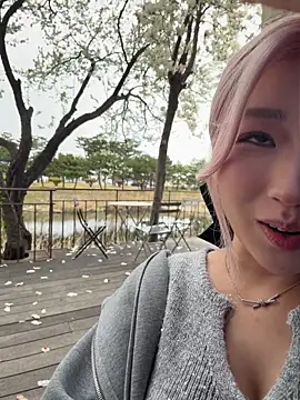 winter11 online show from April 9, 2026, 3:06 am