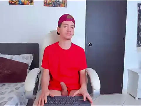 ThiagooJames online show from February 27, 2026, 12:38 pm