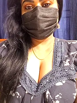 honey-flower online show from February 4, 2026, 1:44 am