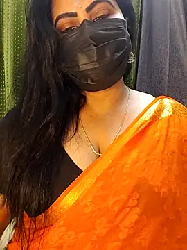 honey-flower online show from February 4, 2026, 4:46 pm