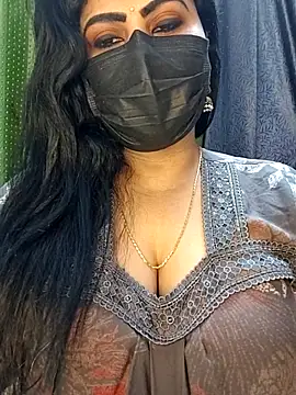 honey-flower online show from February 12, 2026, 1:22 am