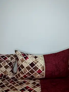 Snapshot of linakhalifa chatting on July 11, 2026, 10:29 am linakhalifa online show from July 11, 2026, 10:29 am