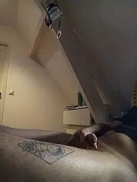 Tholel420 online show from April 1, 2026, 8:50 pm