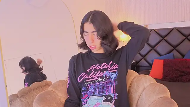 ryo light online show from February 26, 2026, 4:00 am