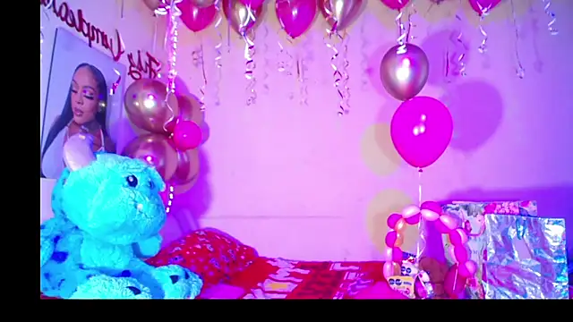 Snapshot of pink_7777 chatting on November 8, 2025, 4:29 pm pink 7777 online show from November 8, 2025, 4:29 pm