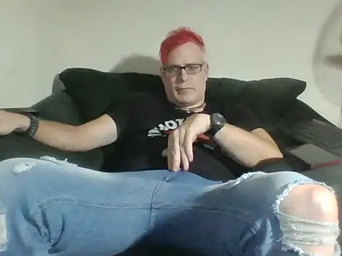 Snapshot of nerdy6 chatting on November 9, 2025, 8:12 am nerdy6 online show from November 9, 2025, 8:12 am