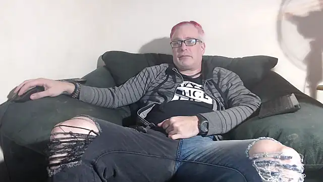 Snapshot of nerdy6 chatting on December 2, 2025, 1:11 am nerdy6 online show from December 2, 2025, 1:11 am