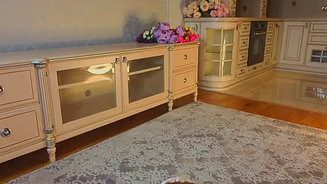 EadlinGillim online show from October 21, 2025, 3:07 am