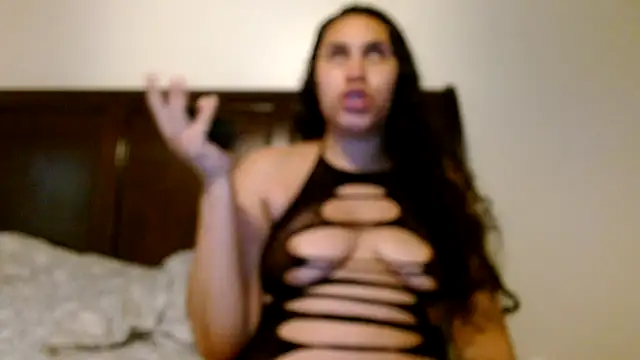 Snapshot of carlithefreak chatting on September 19, 2025, 11:27 pm carlithefreak online show from September 19, 2025, 11:27 pm