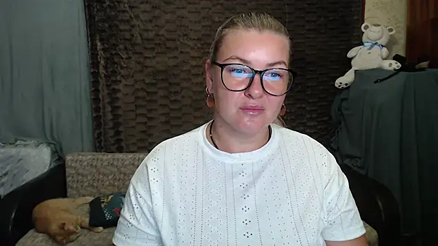 Snapshot of NikaSkylink chatting on September 8, 2025, 5:23 pm NikaSkylink online show from September 8, 2025, 5:23 pm