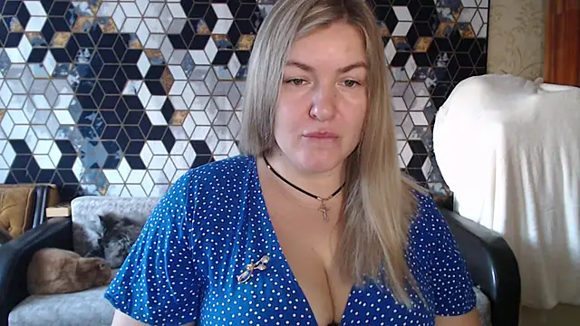 Snapshot of NikaSkylink chatting on February 2, 2026, 5:17 am NikaSkylink online show from February 2, 2026, 5:17 am