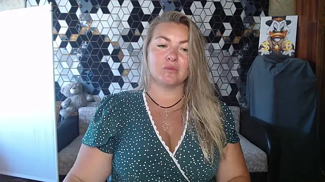 NikaSkylink online show from June 27, 2026, 6:40 am
