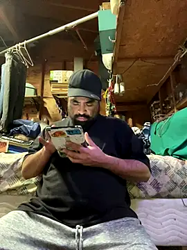 Snapshot of Jonathanfrom420 chatting on December 20, 2025, 9:22 pm Jonathanfrom420 online show from December 20, 2025, 9:22 pm