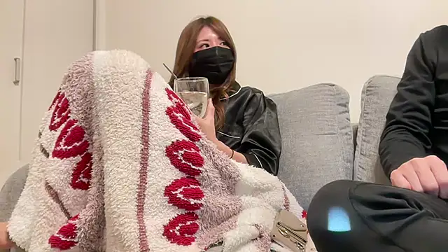 Snapshot of p-nyan4 chatting on February 3, 2026, 6:40 am p-nyan4 online show from February 3, 2026, 6:40 am