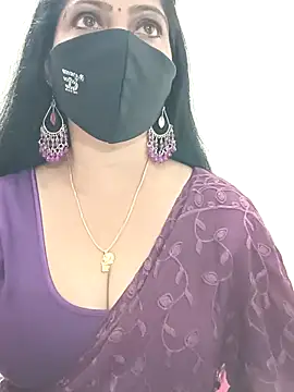Snapshot of shivani27 chatting on June 1, 2026, 5:03 pm shivani27 online show from June 1, 2026, 5:03 pm
