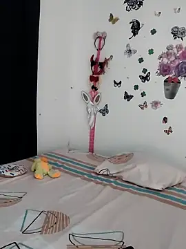 AntonelaMorriz online show from April 7, 2026, 8:04 am