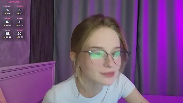 Snapshot of vialeta_baby chatting on September 26, 2025, 11:42 pm vialeta baby online show from September 26, 2025, 11:42 pm