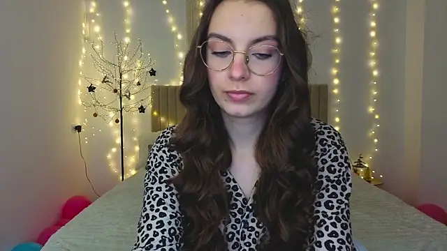 Real cutie1 online show from January 10, 2026, 2:08 pm