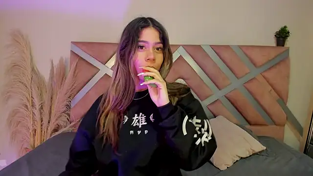 Rachell criss online show from April 1, 2026, 4:13 am