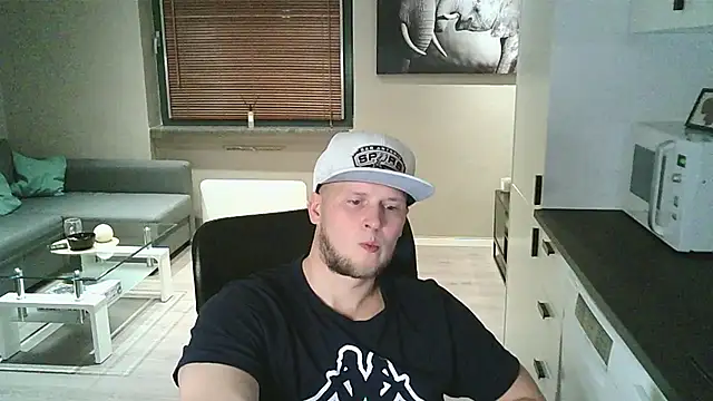 Snapshot of Dartanjanas13 chatting on October 15, 2025, 4:51 pm Dartanjanas13 online show from October 15, 2025, 4:51 pm