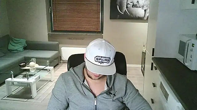 Snapshot of Dartanjanas13 chatting on November 12, 2025, 5:35 pm Dartanjanas13 online show from November 12, 2025, 5:35 pm