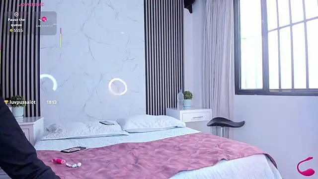 JackAndRosse  online show from January 8, 2026, 1:35 pm