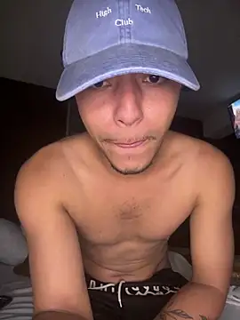 Snapshot of Mlkrrp chatting on September 29, 2025, 12:27 am Mlkrrp online show from September 29, 2025, 12:27 am