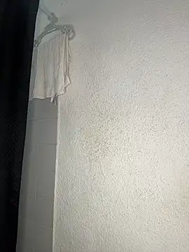 Nia Desire online show from April 2, 2026, 10:18 pm