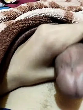 saneer69tew online show from October 15, 2025, 7:03 pm