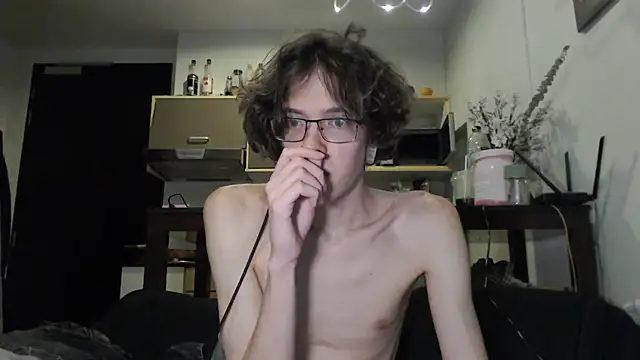 LovesomeCookie online show from September 19, 2025, 2:29 pm