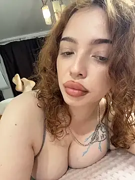 Hannah xBaby online show from April 7, 2026, 12:16 pm